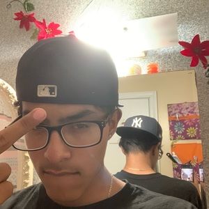 Meet your Posher, Donaldo